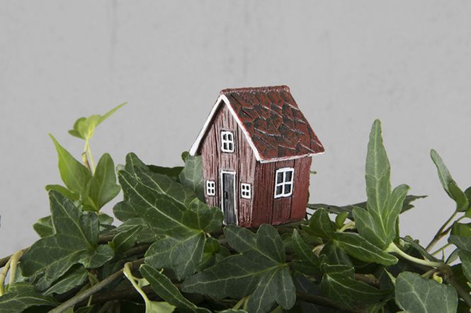 Hovedbilde Hus på pinne 3x4cm