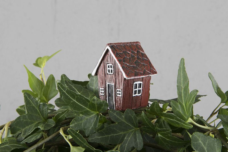 Hus på pinne 3x4cm